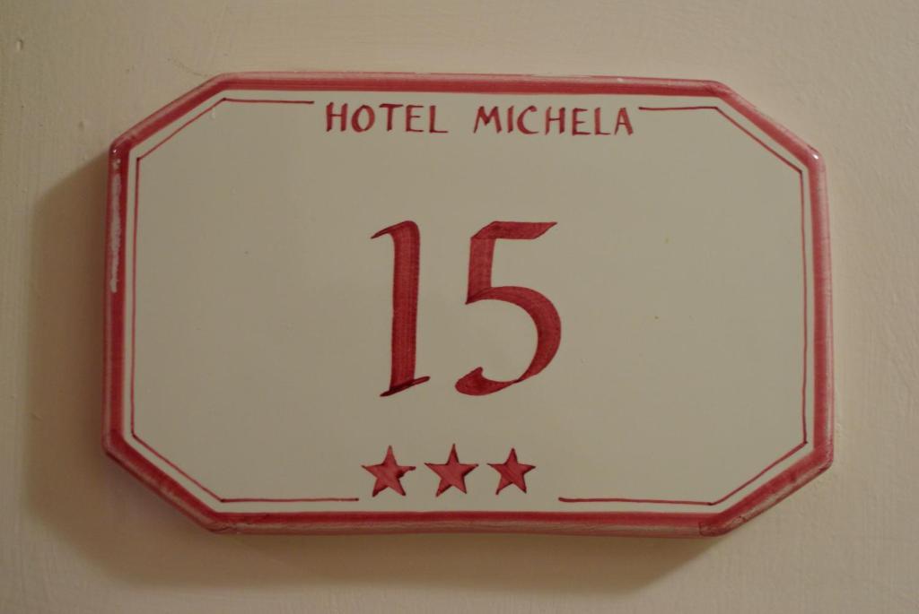 Hotel Michela Марина-ди-Масса Экстерьер фото